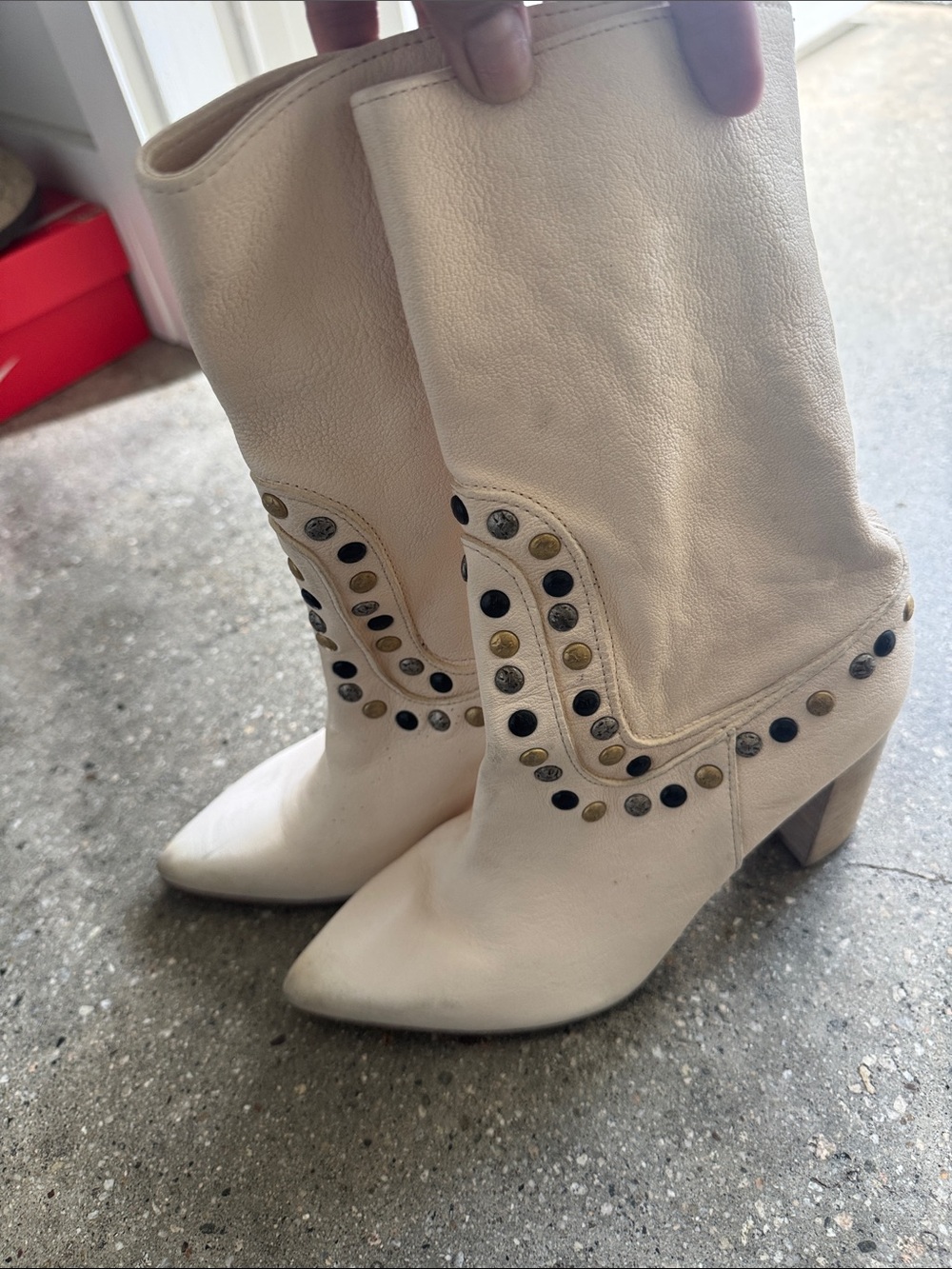 Vero cuoio for Free People Cream Studded Mid-Calf Leather Heeled Boots